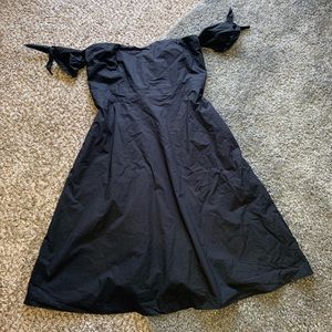 Ann Taylor Off the Shoulder A-Line Midi Dress